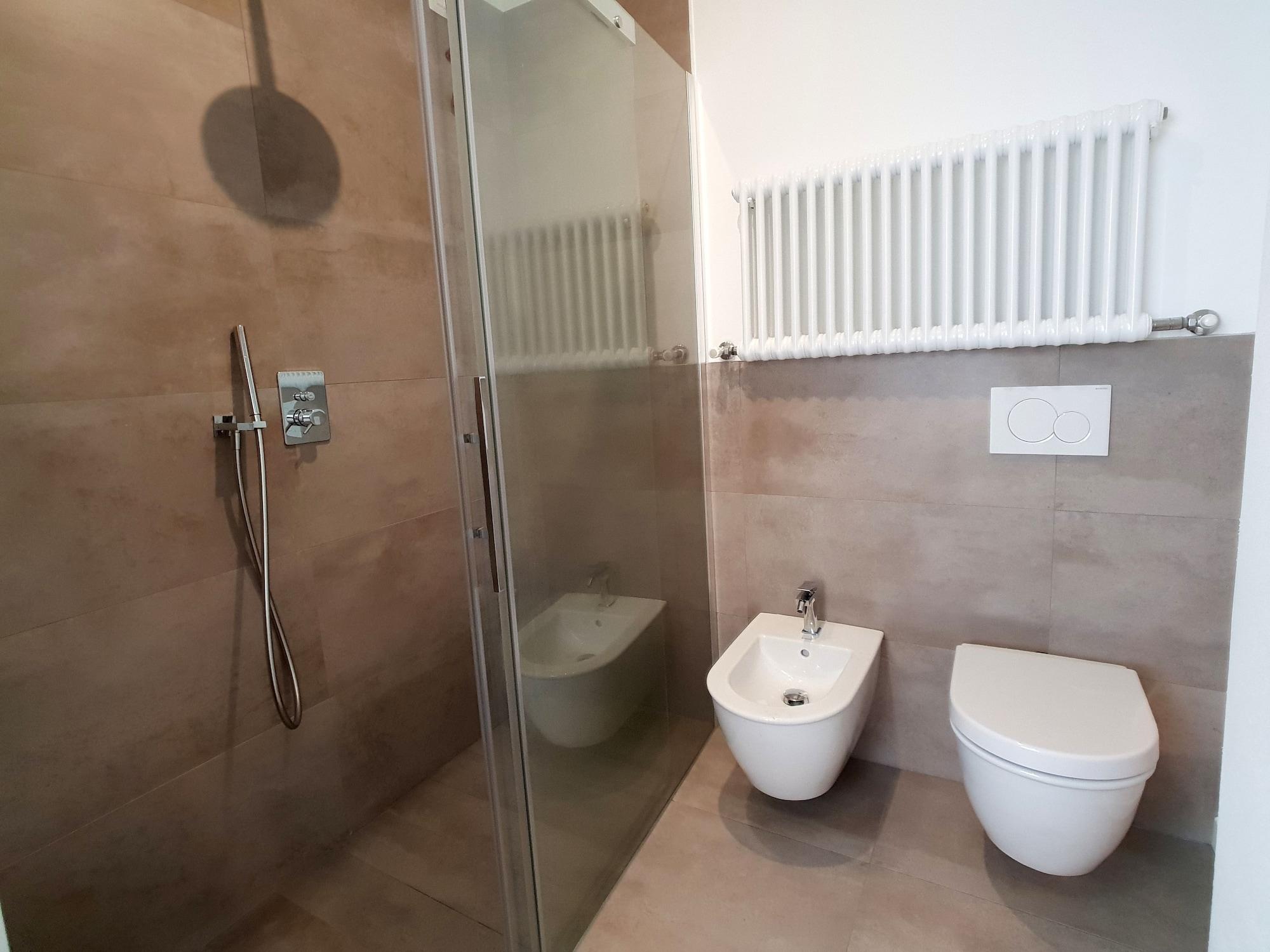 Design Central Apartment Bergamo Eksteriør bilde