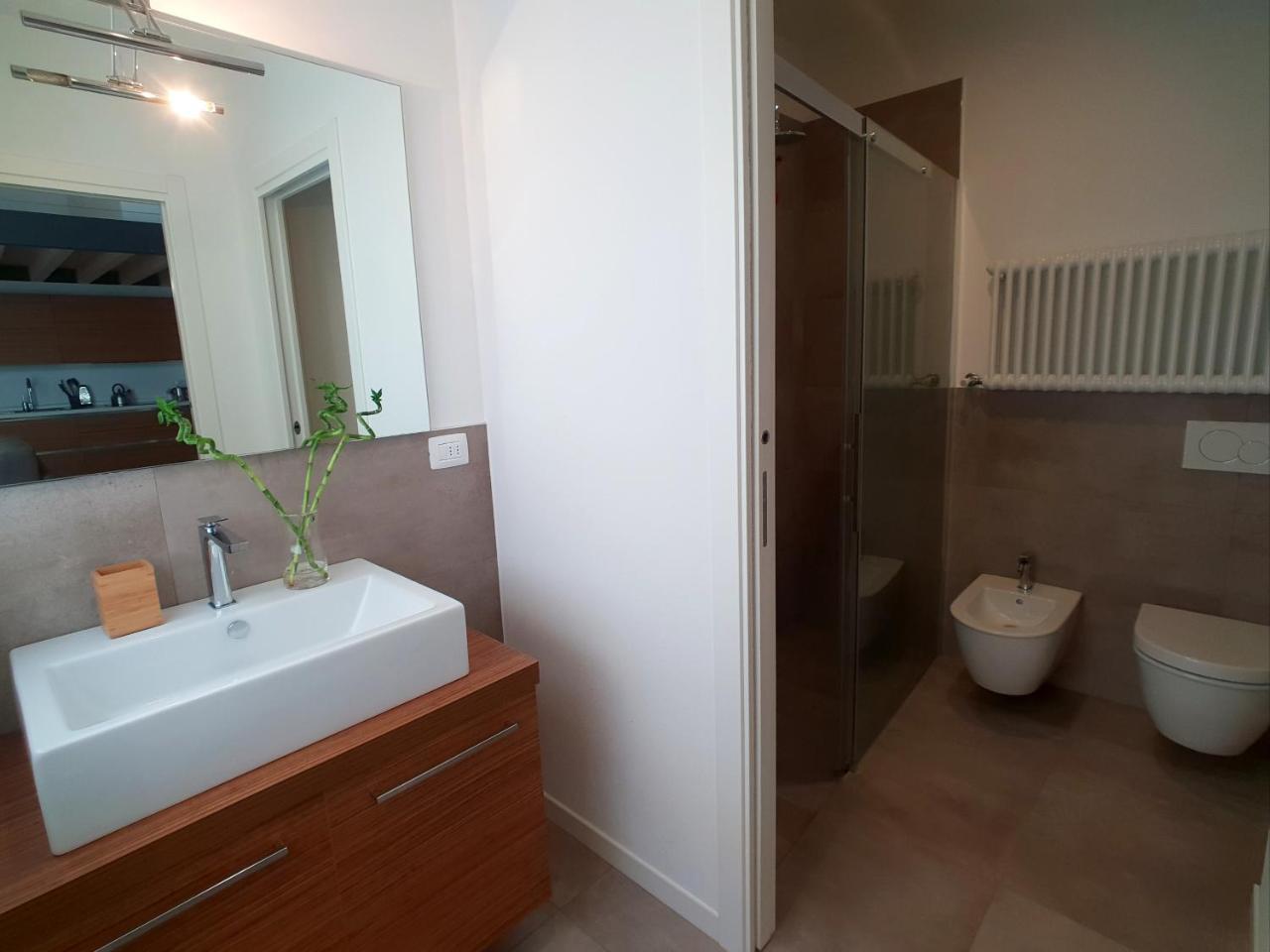 Design Central Apartment Bergamo Eksteriør bilde
